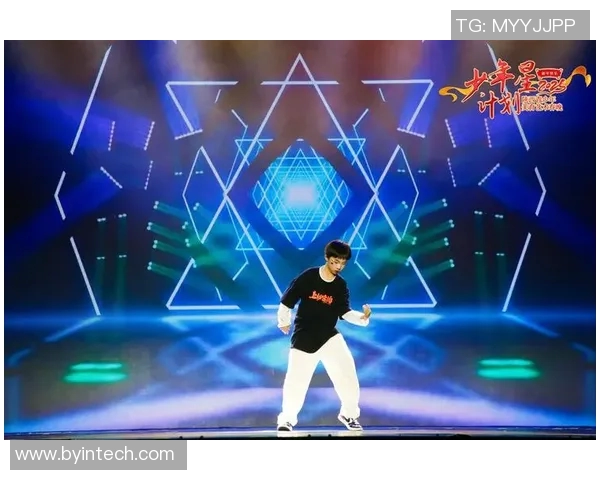 实时新闻深圳街舞队的奋斗之路从默默无闻到舞台闪耀的真实记录